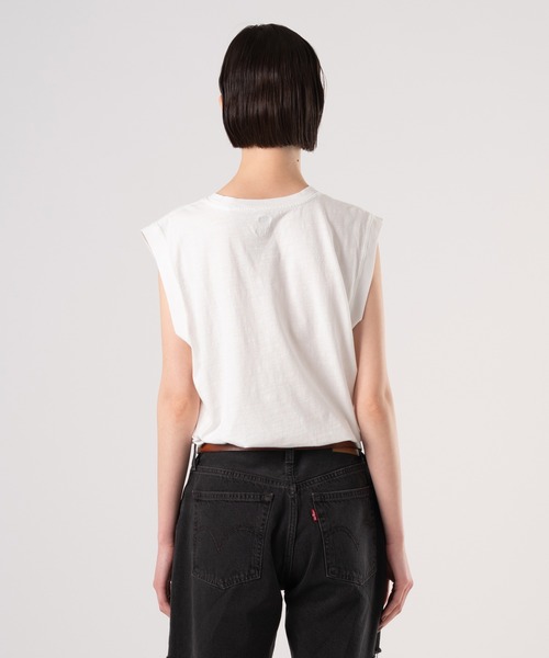 Levi's(リーバイス)の「Levi's/リーバイス ボックスシルエット タンクトップ(Tシャツ/カットソー・レディース・ホワイト・XS/S/M)」の3枚目の写真
