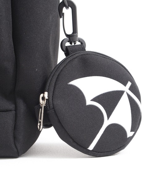 Arnold Palmer（アーノルドパーマー）の「10ポケット デイパック（バックパック/リュック・レディース・ネイビー/ブラック/ベージュ・F）」の10枚目の写真