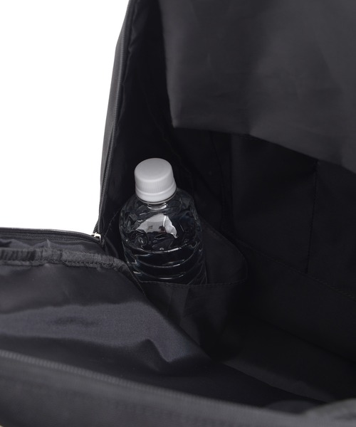 Arnold Palmer（アーノルドパーマー）の「10ポケット デイパック（バックパック/リュック・レディース・ネイビー/ブラック/ベージュ・F）」の20枚目の写真