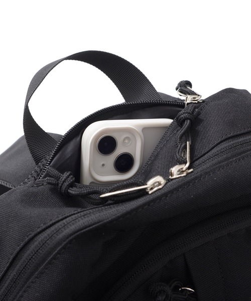 Arnold Palmer（アーノルドパーマー）の「10ポケット デイパック（バックパック/リュック・レディース・ネイビー/ブラック/ベージュ・F）」の21枚目の写真