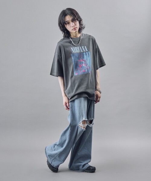PUBLUX(パブリュクス)の「PUBLUX/パブリュクス NIRVANA SLIVER ピグメントTシャツ(限定展開)(Tシャツ/カットソー・メンズ・ブラック・LARGE/MEDIUM/SMALL)」の10枚目の写真