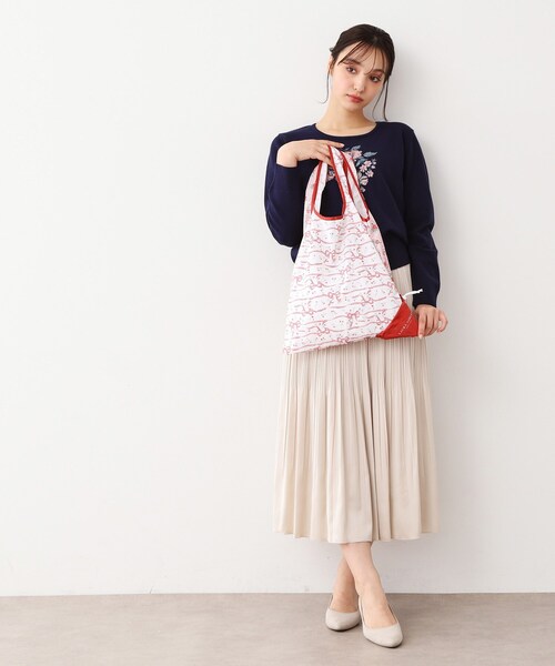 LAURA ASHLEY(ローラアシュレイ)の「【表裏の2柄がかわいい】パッカブル マイバッグ(エコバッグ/サブバッグ・レディース・ワイン系・00)」の3枚目の写真