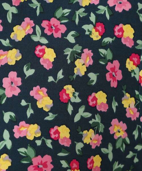 LAURA ASHLEY(ローラアシュレイ)の「【ジャージ素材/洗える/同柄アイテムあり】ポリアンサス柄ワンピース(ワンピース・レディース・グレー系5/ネイビー系・40/38)」の6枚目の写真