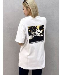 Symmetry GYDA back photo Tシャツ