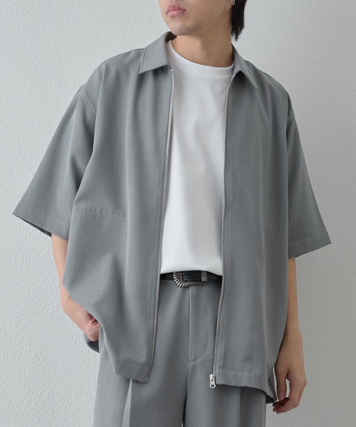 COLONY 2139（コロニートゥーワンスリーナイン）の「ドライスルー半袖ジップシャツ（シャツ/ブラウス・メンズ・ブラック/ネイビー/グレー・LARGE/MEDIUM）」の3枚目の写真