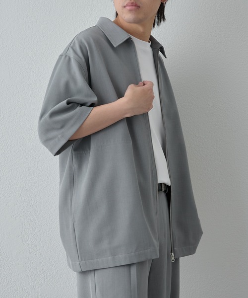 COLONY 2139（コロニートゥーワンスリーナイン）の「ドライスルー半袖ジップシャツ（シャツ/ブラウス・メンズ・ブラック/ネイビー/グレー・LARGE/MEDIUM）」の9枚目の写真