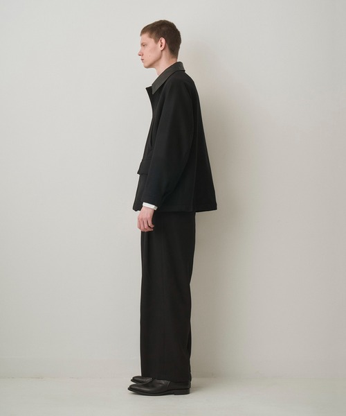 Juha(ユハ)の「LEATHER COLLAR RIDING JACKET(ブルゾン・メンズ・ブラック/ブラウン・3/4)」の9枚目の写真