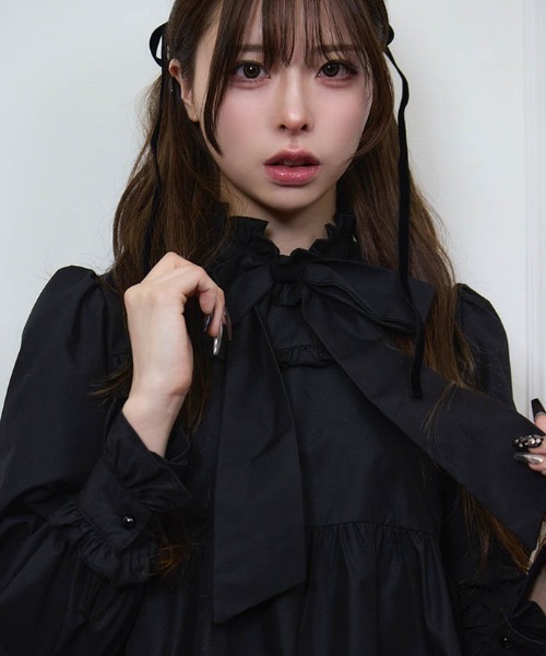 FickleBebe(フィクルベベ)の「フリルリボンティアードワンピース(ワンピース・レディース・その他1/ブラック・FREE)」の4枚目の写真
