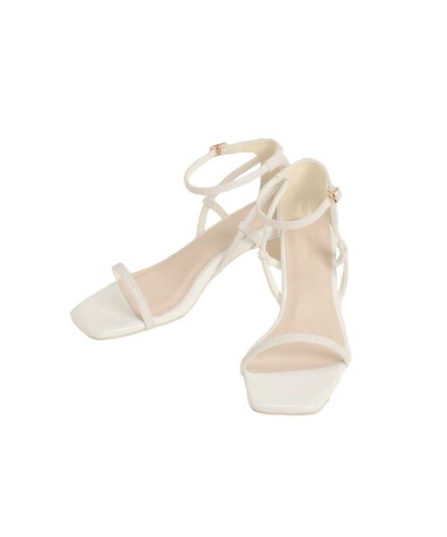 dazzlin(ダズリン)の「シンプルストラップサンダル(サンダル・レディース・オフホワイト/グリーン/オレンジ/ブラック・MEDIUM/LARGE)」の2枚目の写真