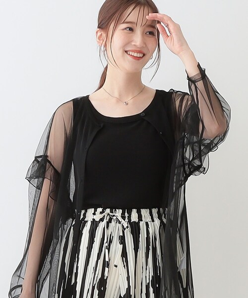 DRESKIP(ドレスキップ)の「【高レビュー/S-LL】大人ヘルシーなスタイルに ラメタンクトップ(タンクトップ・レディース・ゴールド/ブラック/ライトブルー/シルバー・01/02/03/04)」の2枚目の写真