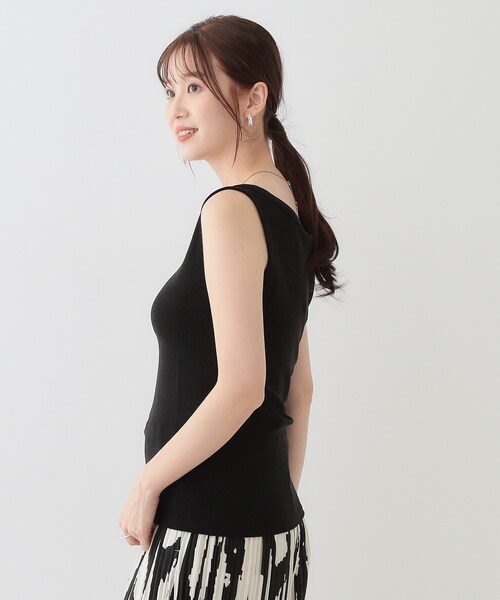 DRESKIP(ドレスキップ)の「【高レビュー/S-LL】大人ヘルシーなスタイルに ラメタンクトップ(タンクトップ・レディース・ゴールド/ブラック/ライトブルー/シルバー・01/02/03/04)」の10枚目の写真