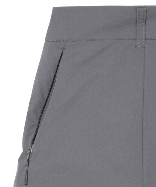AIGLE(エーグル)の「給水速乾 UVカット ドライハイキングショートパンツ(その他パンツ・メンズ・グレー/セージグリーン・40/38/42/44)」の18枚目の写真