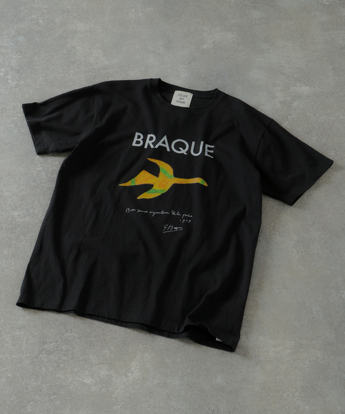 EDIFICE(エディフィス)の「Georges Braque (ジョルジュ・ブラック) 別注 プリント Tシャツ(Tシャツ/カットソー・メンズ・ブラック/ブルー系その他/ラベンダー/ブルー/イエロー・LARGE/MEDIUM)」の2枚目の写真