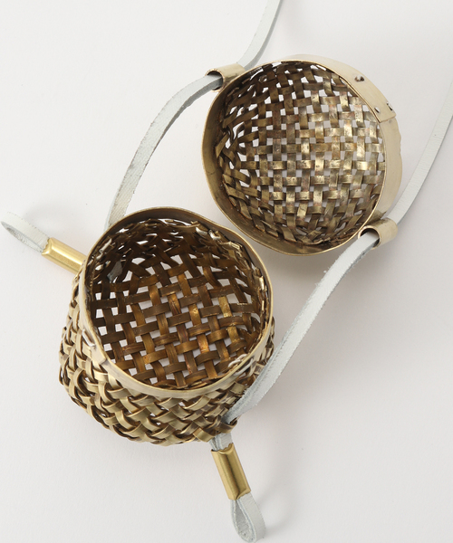 CITYSHOP（シティーショップ）の「Zoe Mohm Brass ミニマムバッグ（クラッチバッグ・レディース・シルバー・FREE）」の7枚目の写真