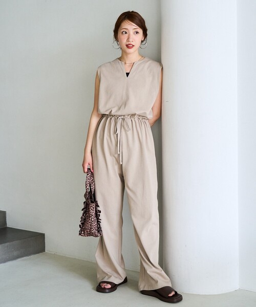 FREAK'S STORE（フリークスストア）の「限定展開　ノースリーブ ウエスト コード オールインワン（つなぎ/オールインワン・レディース・ブラック/オリーブ/ブラウン/レッド/ベージュ/ネイビー・SMALL/MEDIUM）」の3枚目の写真