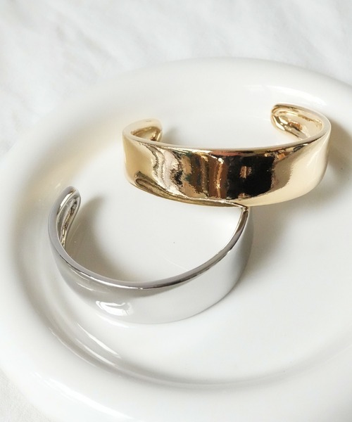 Port（ポート）の「【 Port / ポート 】 メタル グロス バングル / ブレスレット_（バングル/リストバンド・レディース・シルバー/ゴールド・FREE）」の3枚目の写真