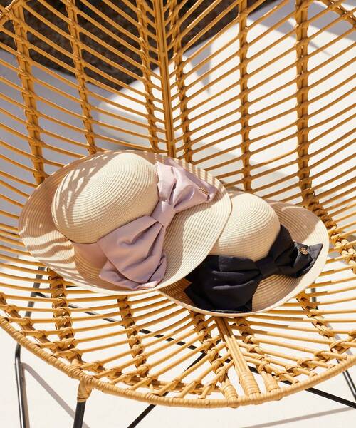 Maison de FLEUR（メゾンドフルール）の「サテンビッグリボンハット（ハット・レディース・ピンクベージュ/ブラック・FREE）」の11枚目の写真