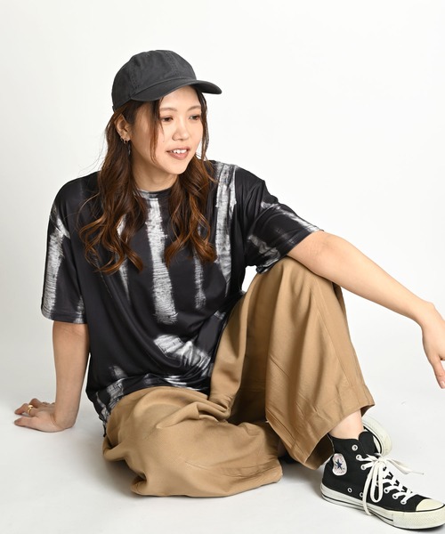 MARAI(マーライ)の「タイダイ柄 プリント 柄 総柄 半袖Tシャツ(Tシャツ/カットソー・レディース・ブルー/グリーン/ブラック・FREE)」の6枚目の写真