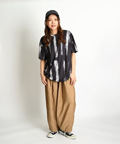 MARAI(マーライ)の「タイダイ柄 プリント 柄 総柄 半袖Tシャツ(Tシャツ/カットソー・レディース・ブルー/グリーン/ブラック・FREE)」の7枚目の写真