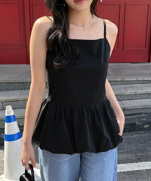 LAFFMO（ラフモ）の「バックオープンペプラムキャミソール（キャミソール・レディース・グレー/ブラック・F）」の2枚目の写真