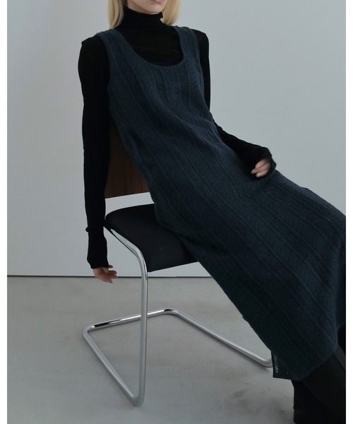 anuke（アンヌーク）の「Sheer Uneck Onepiece（ワンピース・レディース・ネイビー/クリーム・38inch/36inch）」の3枚目の写真