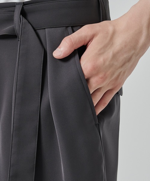 CULLNI（クルニ）の「【CULLNI】2Tuck Pants with Long Belt for