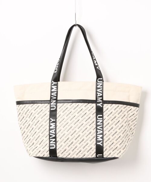 FRUIT OF THE LOOM(フルーツオブザルーム)の「FTL LOGO PATTERN TOTE BAG / トートバッグ 多機能 大容量 A4サイズ収納可 / ユニセックス ジェンダーレス(トートバッグ・メンズ・ブラック/ホワイト・FREE)」の1枚目の写真