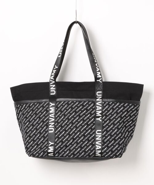 FRUIT OF THE LOOM(フルーツオブザルーム)の「FTL LOGO PATTERN TOTE BAG / トートバッグ 多機能 大容量 A4サイズ収納可 / ユニセックス ジェンダーレス(トートバッグ・メンズ・ブラック/ホワイト・FREE)」の2枚目の写真