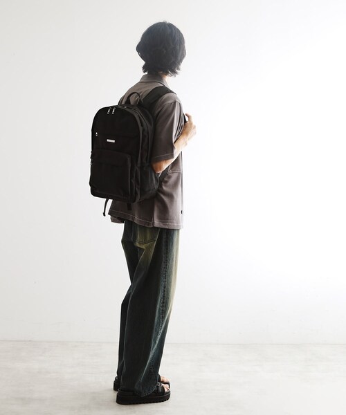 tk.TAKEO KIKUCHI（ティーケータケオキクチ）の「カジュアルバックパック（バックパック/リュック・メンズ・ブラック・00）」の4枚目の写真