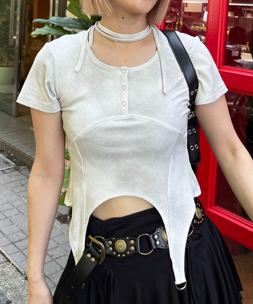 SPIRALGIRL(スパイラルガール)の「ヘンリーネックヘムフレアトップス(Tシャツ/カットソー・レディース・ブルー/グレー系/ブラック・FREE)」の10枚目の写真
