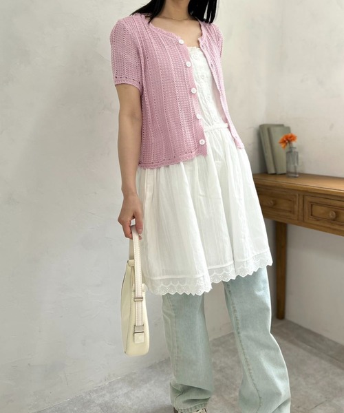 mebole(メボレ)の「short sleeve knit cardigan(ニット/セーター・レディース・ブルー/アイボリー/ピンク・FREE)」の4枚目の写真