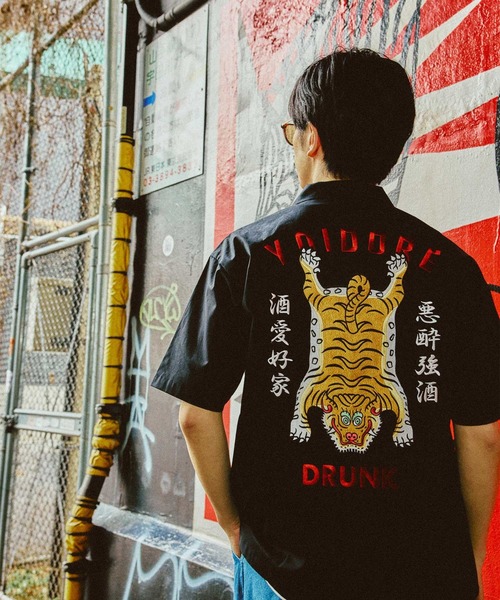 JACKROSE(ジャックローズ)の「YOIDORE 酔虎 シャツ(シャツ/ブラウス・メンズ・ブラック・M/L/XL)」の2枚目の写真