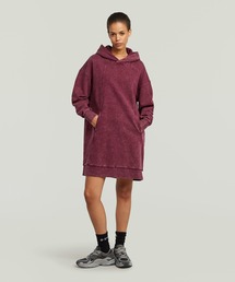 A LINE SWEATER DRESS/ヴィンテージライクウォッシュド加工フロントシームデザインオーバーサイズロゴスウェットワンピース