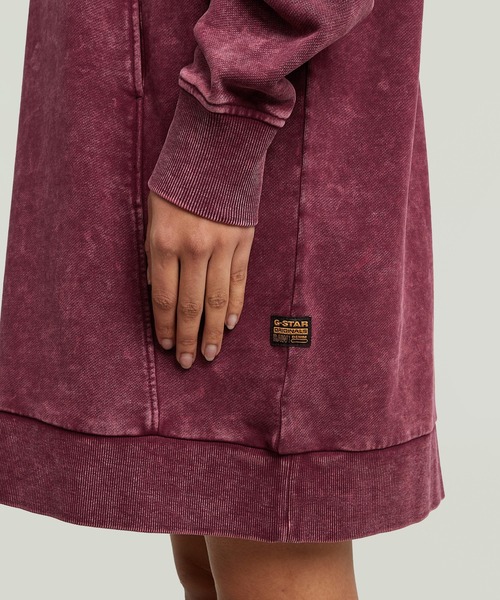 G-STAR(ジースター)の「A LINE SWEATER DRESS/ヴィンテージライクウォッシュド加工フロントシームデザインオーバーサイズロゴスウェットワンピース(ワンピース・レディース・ダークブルー/レッド系その他・SMALL/MEDIUM/X-SMALL)」の5枚目の写真