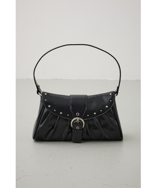 AZUL by moussy（アズールバイマウジー）の「スタッズフラップギャザーバッグ（ショルダーバッグ・レディース・ブラック/レッド・FREE）」の17枚目の写真