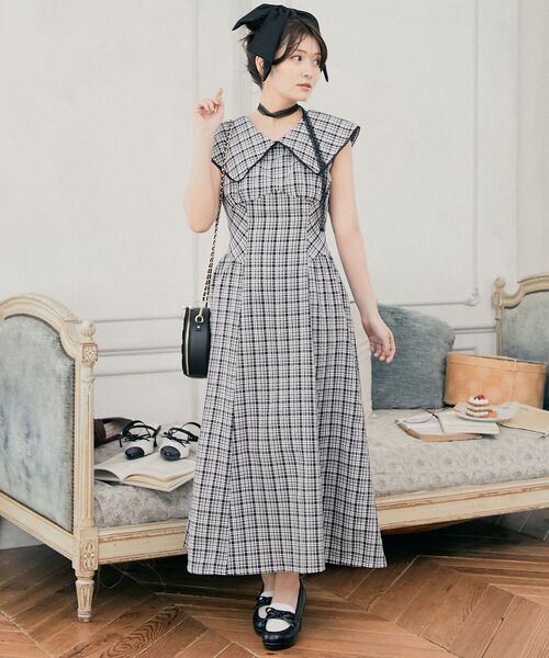 MAJESTIC LEGON(マジェスティックレゴン)の「リボンヒールローファー(ローファー・レディース・ブラック/ブラック系その他/ボルドー・SMALL/MEDIUM/LARGE/X-LARGE)」の7枚目の写真