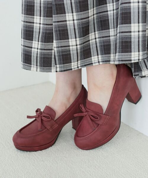 MAJESTIC LEGON(マジェスティックレゴン)の「リボンヒールローファー(ローファー・レディース・ブラック/ブラック系その他/ボルドー・SMALL/MEDIUM/LARGE/X-LARGE)」の16枚目の写真