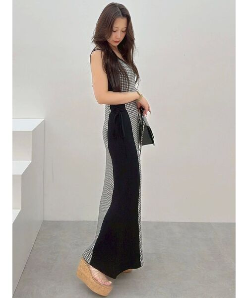 MERCURYDUO（マーキュリーデュオ）の「千鳥柄サイドレースアップニットワンピース（ワンピース・レディース・ブラウン/ブラック・SMALL/MEDIUM）」の15枚目の写真