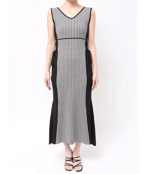 MERCURYDUO（マーキュリーデュオ）の「千鳥柄サイドレースアップニットワンピース（ワンピース・レディース・ブラウン/ブラック・SMALL/MEDIUM）」の17枚目の写真