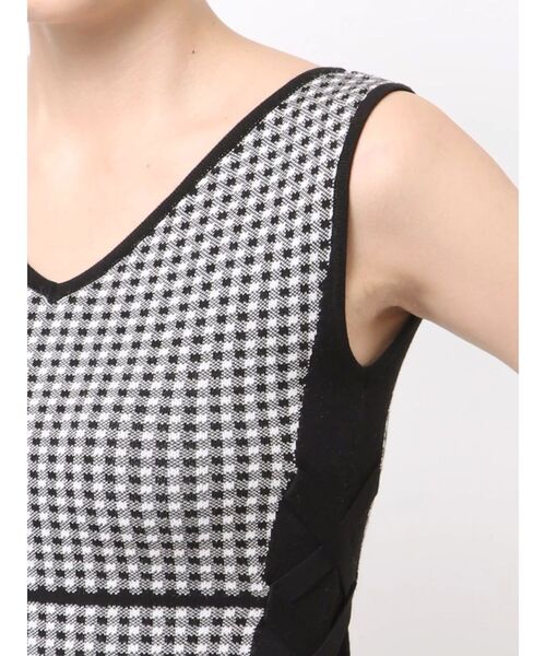 MERCURYDUO（マーキュリーデュオ）の「千鳥柄サイドレースアップニットワンピース（ワンピース・レディース・ブラウン/ブラック・SMALL/MEDIUM）」の21枚目の写真