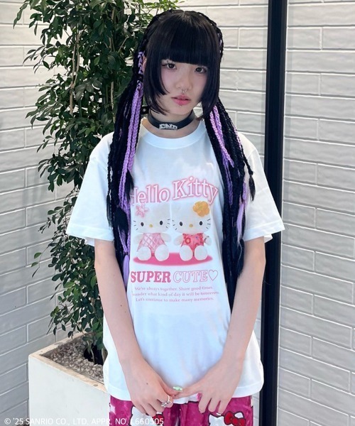 Candy Stripper（キャンディストリッパー）の「【HELLO KITTY】SUPER CUTE Tシャツ（Tシャツ/カットソー・レディース・オフホワイト/ピンク/ブラック・FREE）」の2枚目の写真