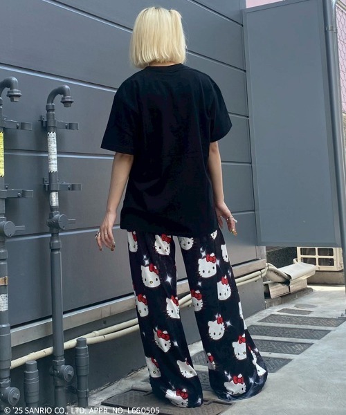 Candy Stripper（キャンディストリッパー）の「【HELLO KITTY】SUPER CUTE Tシャツ（Tシャツ/カットソー・レディース・オフホワイト/ピンク/ブラック・FREE）」の15枚目の写真