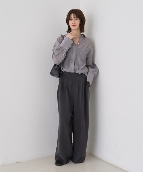 Rouge vif(ルージュヴィフ)の「【新色登場】バックツイストシャツ(シャツ/ブラウス・レディース・ブラウン/グレー・フリー)」の5枚目の写真