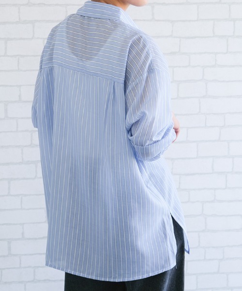 aquagarage（アクアガレージ）の「ダブルポケットストライプシアーシャツ（シャツ/ブラウス・レディース・イエロー/ホワイト/ブルー・FREE）」の8枚目の写真