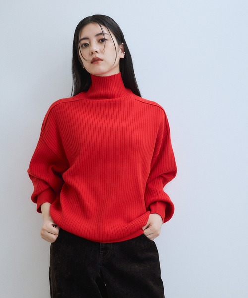 ADAM ET ROPE'(アダムエロペ)の「【WEB限定】・【定番人気】WOOL混リブタートルニット(ニット/セーター・レディース・レッド/ベージュ系その他/ダークブラウン/チャコールグレー/ブラック・FREE)」の16枚目の写真