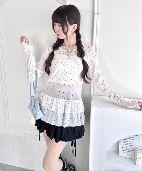 Loueme(ルエム)の「裾フリルドットティアードトップス(Tシャツ/カットソー・レディース・ホワイト/ブラック/アイボリー・FREE)」の5枚目の写真