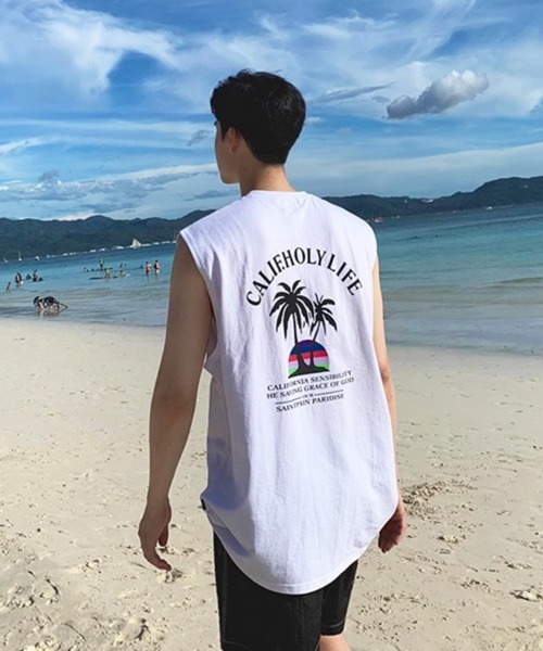 NOWLE(ノウル)の「【NOWLE】カリフォルニア サマー ビーチ バックプリント ノースリーブ(タンクトップ・メンズ・ブラック/ホワイト・FREE)」の7枚目の写真