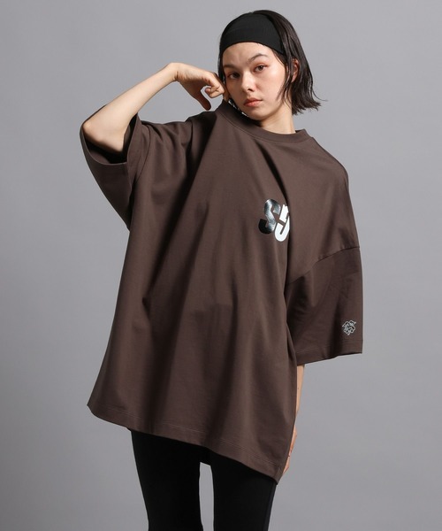 GEORGE'S（ジョージズ）の「グロスプリント Tシャツ（Tシャツ/カットソー・メンズ・モカ/ホワイト・LARGE/MEDIUM）」の3枚目の写真