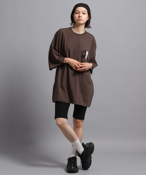 GEORGE'S（ジョージズ）の「グロスプリント Tシャツ（Tシャツ/カットソー・メンズ・モカ/ホワイト・LARGE/MEDIUM）」の11枚目の写真