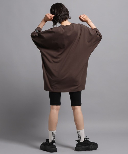 GEORGE'S（ジョージズ）の「グロスプリント Tシャツ（Tシャツ/カットソー・メンズ・モカ/ホワイト・LARGE/MEDIUM）」の13枚目の写真